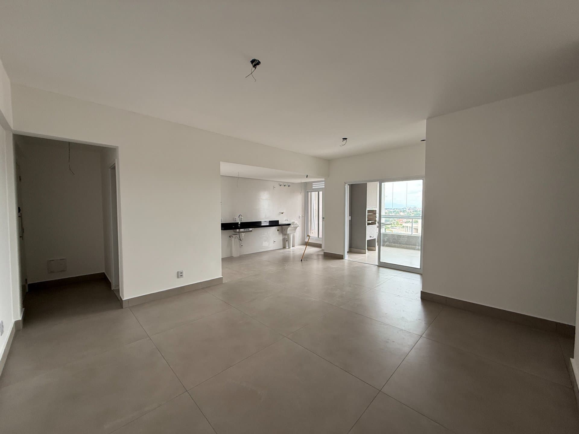 Apartamento com 3 dormitórios à venda, 113,36 m² por R$ 790.000,00 - Residencial Elegance - Taubaté/SP em Vila Costa, Taubaté/SP — Orah Houses